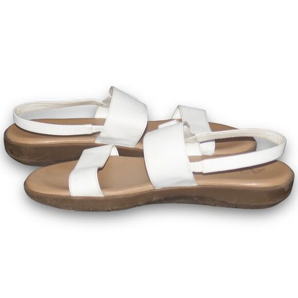 A2 Aerosoles White Sandals size women's 8 - Picture 3 of 11